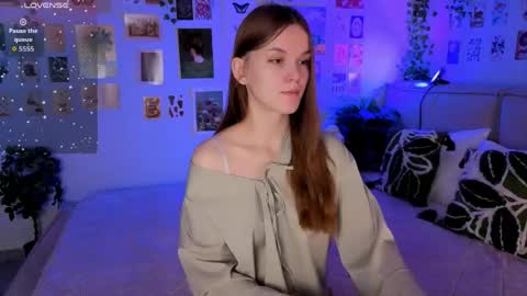 Amber online show from 04/18/26, 05:33