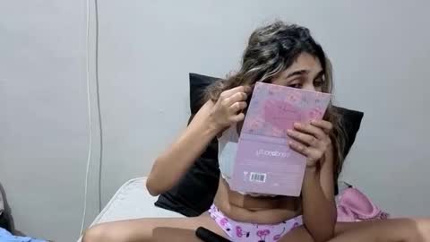 Snapshot of amber_rose06 chatting on 04/18/26, 04:49 Amber online show from 04/18/26, 04:49