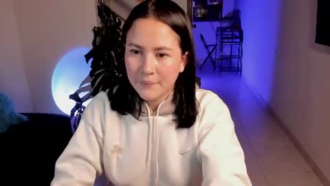 Snapshot of amber_rosewood_ chatting on 07/24/26, 03:59 Vivi online show from 07/24/26, 03:59