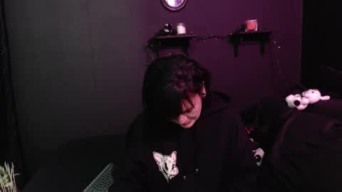 ROUSS online show from 10/16/25, 01:39