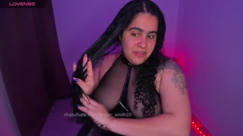 Snapshot of amber_smith20 chatting on 10/16/25, 01:50 find me here --- online show from 10/16/25, 01:50