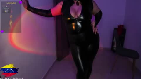 Snapshot of amber_smith20 chatting on 07/19/26, 01:20 find me here --- online show from 07/19/26, 01:20