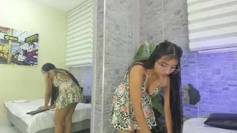 Snapshot of amberblazze chatting on 10/24/25, 11:50 amberblazze online show from 10/24/25, 11:50