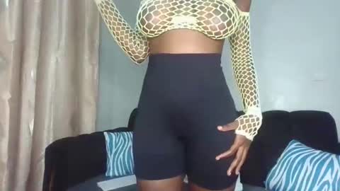 Snapshot of amberheat chatting on 03/08/26, 08:23 CAMI online show from 03/08/26, 08:23