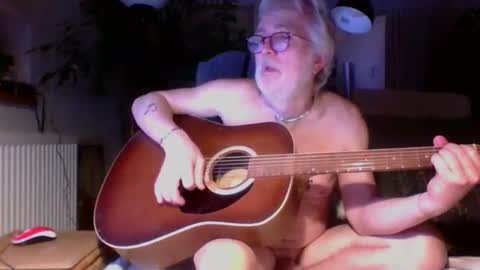 Amberr11 online show from 01/07/26, 12:13