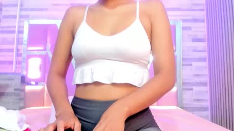 Snapshot of amberr_sweett chatting on 03/29/26, 06:52 Amber online show from 03/29/26, 06:52
