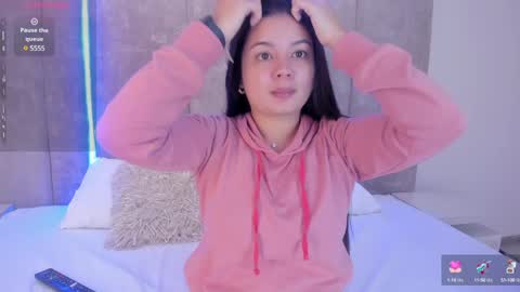 Snapshot of amberrferreira chatting on 01/19/25, 12:28 Amber Ferreira online show from 01/19/25, 12:28
