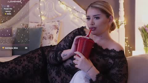 Snapshot of amberseyes chatting on 01/17/25, 07:08 Amberseyes online show from 01/17/25, 07:08