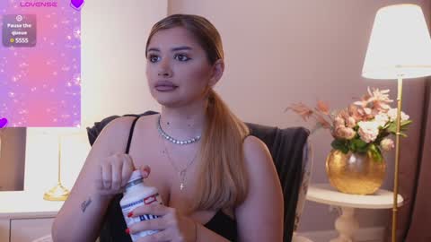 Snapshot of amberseyes chatting on 02/03/25, 09:41 Amberseyes online show from 02/03/25, 09:41