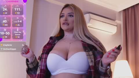 Snapshot of amberseyes chatting on 02/05/25, 05:52 Amberseyes online show from 02/05/25, 05:52