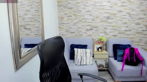 Amber online show from 01/16/25, 04:07