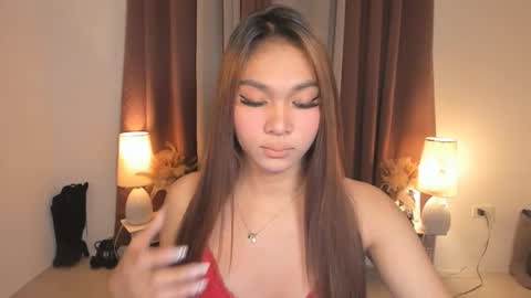 Snapshot of ambervixen69 chatting on 04/20/26, 09:45 BIGCOCK AMBER online show from 04/20/26, 09:45