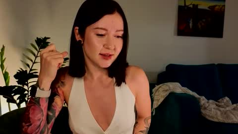 Moon inst 4mbientmoon online show from 01/13/26, 04:12