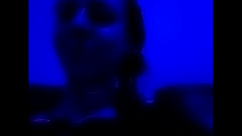 Snapshot of ambionce chatting on 10/07/25, 11:18 ambionce online show from 10/07/25, 11:18