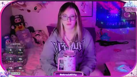 Snapshot of ambrosiakitty chatting on 05/26/26, 08:10 Ambrosia online show from 05/26/26, 08:10