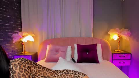 Snapshot of amedeeabanks chatting on 01/13/26, 08:47 AMY online show from 01/13/26, 08:47