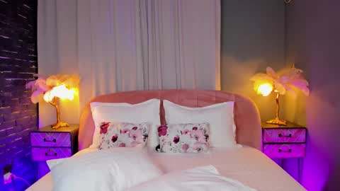 Snapshot of amedeeabanks chatting on 02/01/26, 08:40 AMY online show from 02/01/26, 08:40