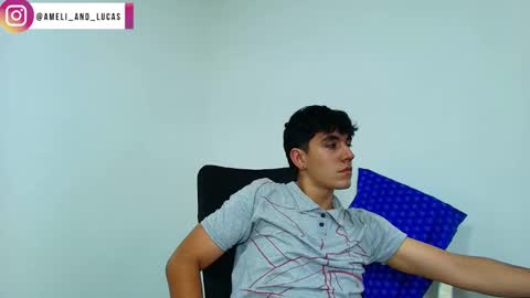 Snapshot of ameli_and_lucas chatting on 12/13/24, 04:11 Amelia Lucas online show from 12/13/24, 04:11