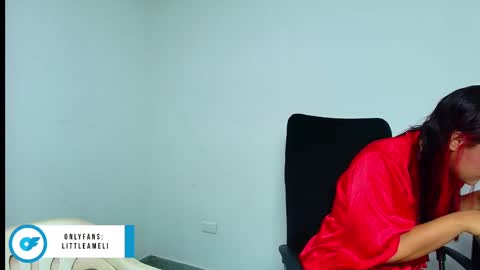 Snapshot of ameli_and_lucas chatting on 01/04/25, 03:07 Amelia Lucas online show from 01/04/25, 03:07