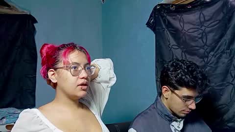 Snapshot of ameli_and_lucas chatting on 09/30/25, 03:50 Amelia Lucas online show from 09/30/25, 03:50