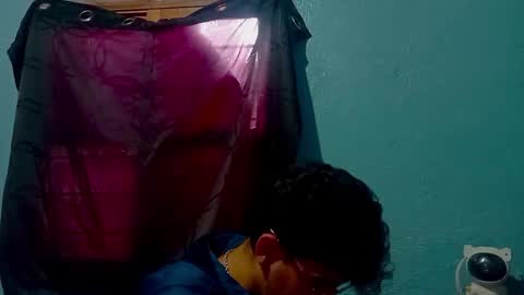 Snapshot of ameli_and_lucas chatting on 10/10/25, 04:39 Amelia Lucas online show from 10/10/25, 04:39