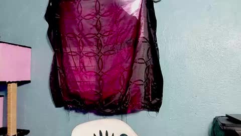 Snapshot of ameli_and_lucas chatting on 11/09/25, 03:32 Amelia Lucas online show from 11/09/25, 03:32