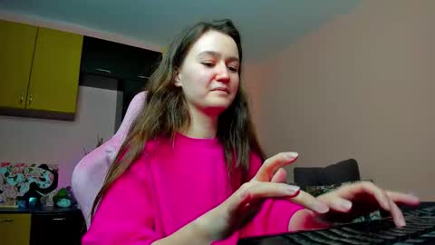 Eileen online show from 12/01/25, 02:44