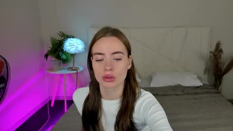 Ameli online show from 10/14/25, 11:00