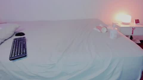 Amelia Hot online show from 12/08/24, 10:57