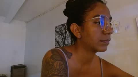 amelia  online show from 03/12/26, 06:58