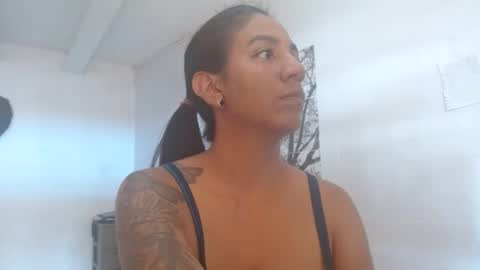 amelia  online show from 03/31/26, 04:40