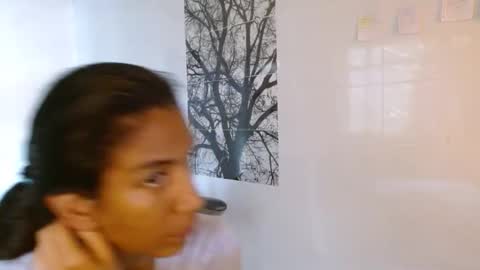 amelia  online show from 04/17/26, 03:15