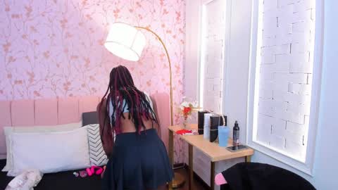 Amelia Adams online show from 02/17/25, 07:10