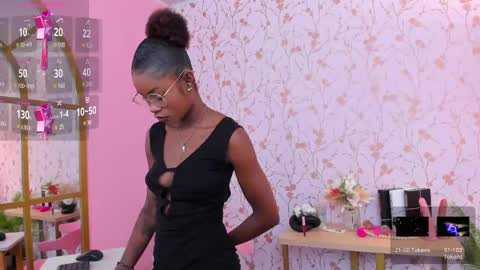 Amelia Adams online show from 03/06/25, 07:10