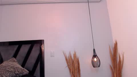 Snapshot of amelia_brixton chatting on 10/24/25, 06:21 AMELIA  online show from 10/24/25, 06:21