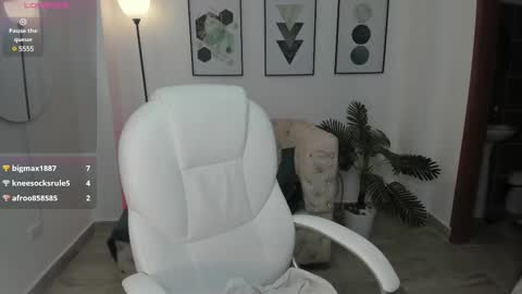 amelia online show from 02/02/25, 06:10