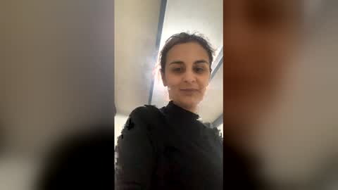 amelia online show from 12/02/25, 10:05