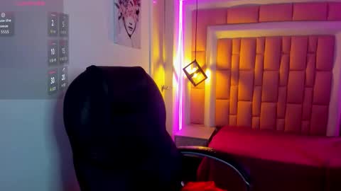 amelia_lopez24 online show from 02/18/26, 07:32