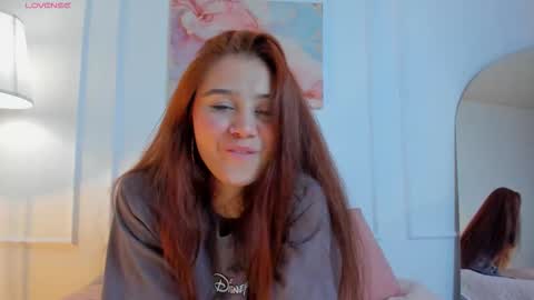 Snapshot of amelia_saenz_ chatting on 03/25/26, 07:42 Amelia online show from 03/25/26, 07:42