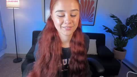 Snapshot of amelia_saenz_ chatting on 05/08/26, 08:25 Amelia online show from 05/08/26, 08:25