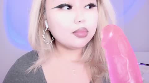 Snapshot of amelia_sunlight chatting on 12/03/24, 03:41 Amelia online show from 12/03/24, 03:41