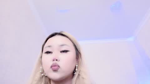 Snapshot of amelia_sunlight chatting on 01/16/25, 12:02 Amelia online show from 01/16/25, 12:02