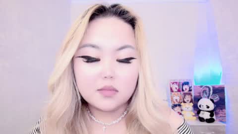 Snapshot of amelia_sunlight chatting on 01/18/25, 04:59 Amelia online show from 01/18/25, 04:59