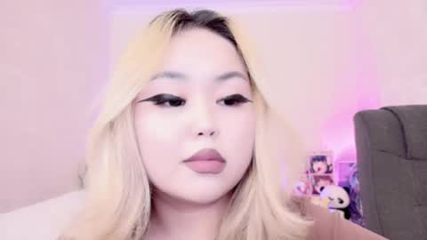 Snapshot of amelia_sunlight chatting on 02/10/25, 12:30 Amelia online show from 02/10/25, 12:30