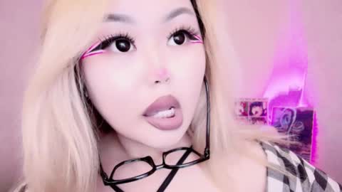 Snapshot of amelia_sunlight chatting on 02/13/25, 12:35 Amelia online show from 02/13/25, 12:35