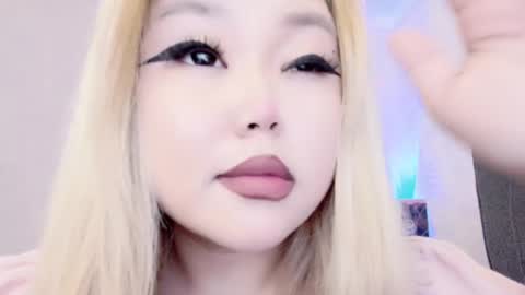 Snapshot of amelia_sunlight chatting on 03/05/25, 12:49 Amelia online show from 03/05/25, 12:49