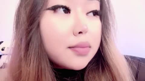 Snapshot of amelia_sunlight chatting on 03/19/26, 03:27 Amelia online show from 03/19/26, 03:27