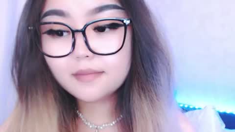 Snapshot of amelia_sunlight chatting on 07/01/26, 04:07 Amelia online show from 07/01/26, 04:07