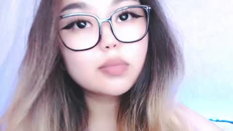 Snapshot of amelia_sunlight chatting on 07/18/26, 09:18 Amelia online show from 07/18/26, 09:18