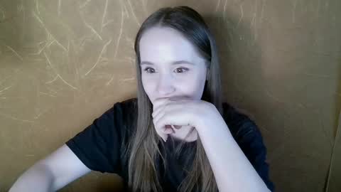 Amelia  online show from 05/08/26, 04:45